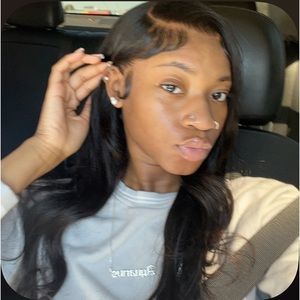 Meet your Posher, Brishell